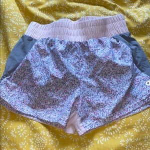 Gap running shorts